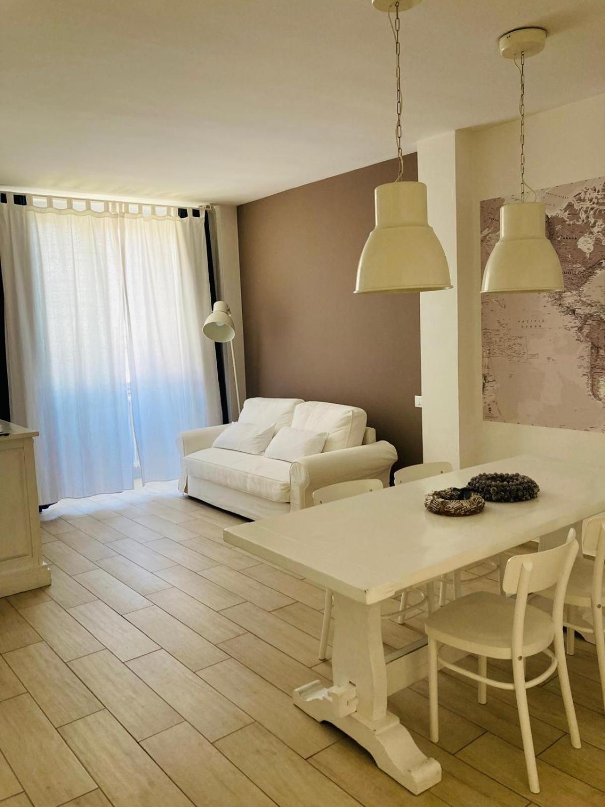טרנטו Piano B Apartment מראה חיצוני תמונה
